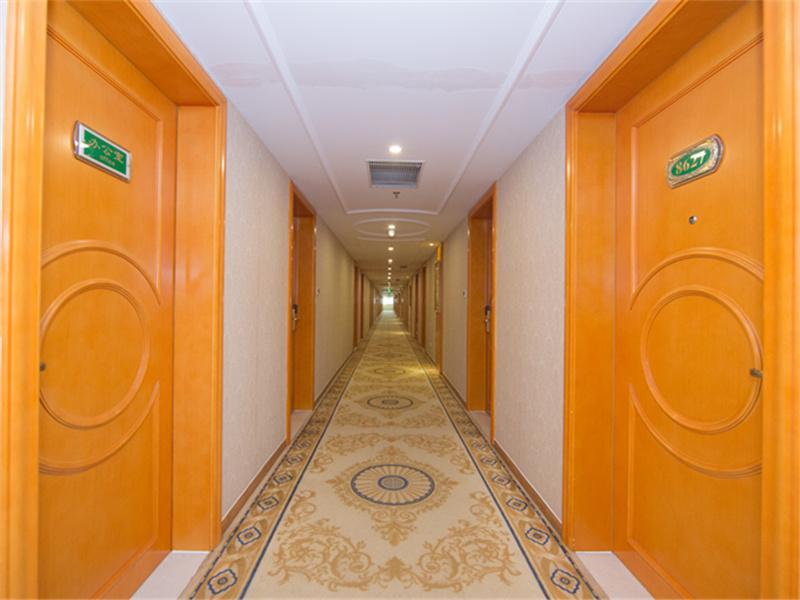Vienna Hotel Guangzhou Nanpu Station Esterno foto